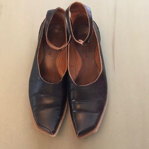Cydwoq vintage leather shoes sz 40